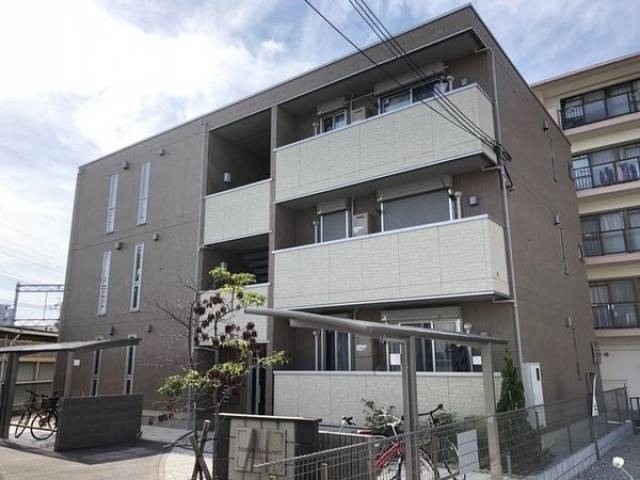 Station　side　court外観写真1
