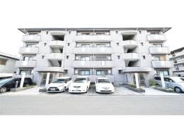 ベル・ドミール南茨木外観写真