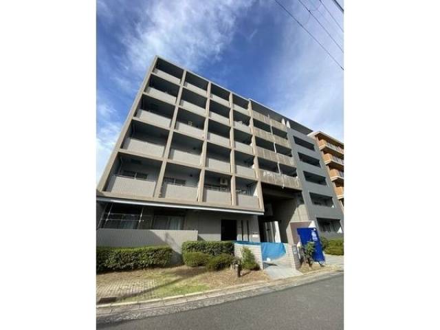 グランデパイース外観写真1