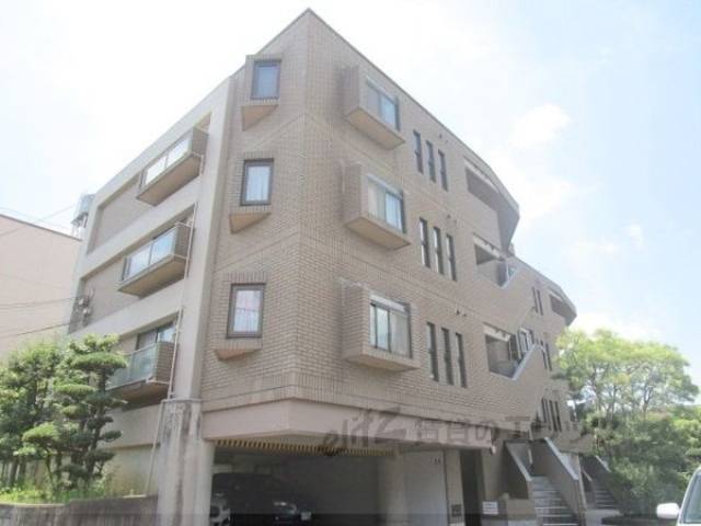 マンションサンプラザII外観写真1