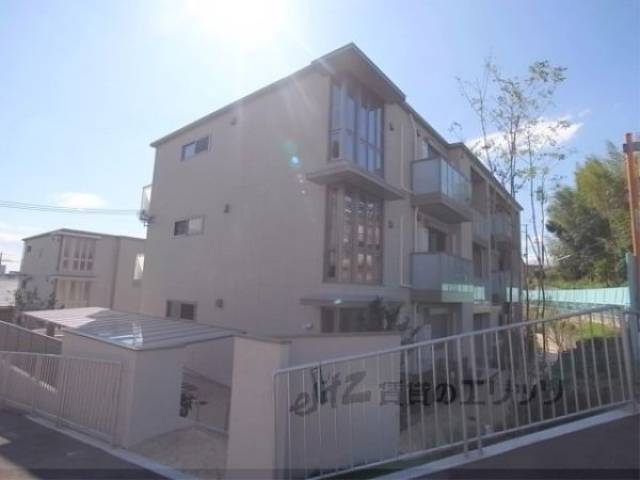ヴィラソレーユ古曽部町ＡＢ外観写真2