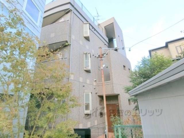メゾンアンシャンテ外観写真2