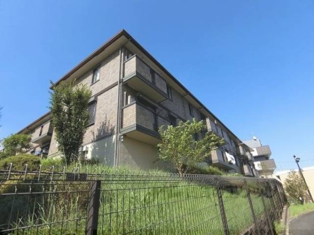 リンデンバウムＣ棟外観写真1