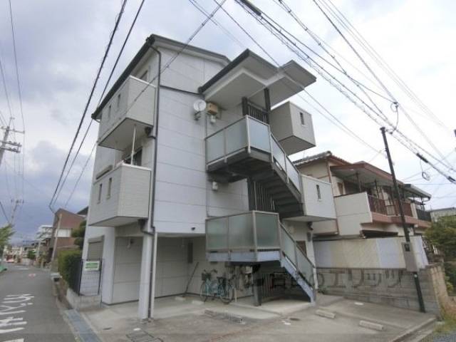 吉田ハイツ外観写真1