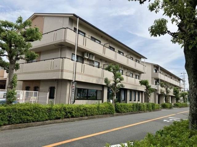 アドバン外観写真1