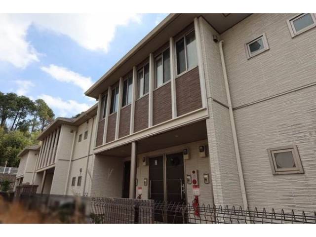 エスポワールアイ北春日丘I外観写真1