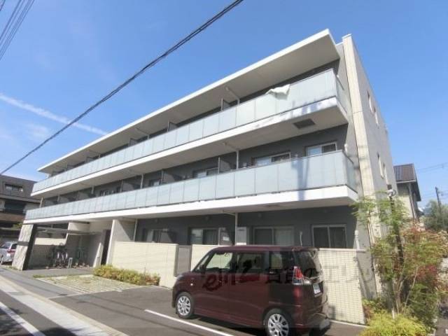 エストラーダ・ブランカ下中条外観写真1