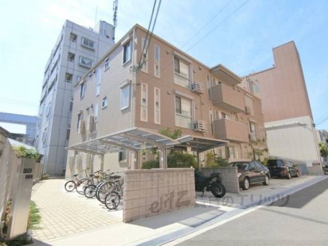 ＯＫＡＺＥＮ西駅前外観写真1