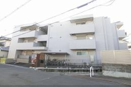 ＨＹＤＲＡＮＧＥＡ　ＣＵＢＥ外観写真
