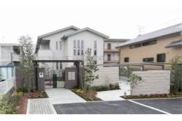 シャーメゾン鮎川外観写真