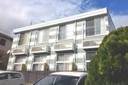 レオパレス南平台外観写真