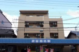 翔吉野外観写真