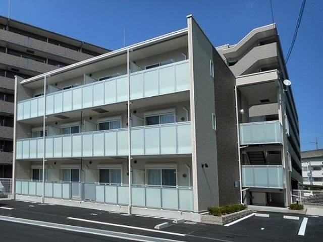 レオネクスト南茨木外観写真1