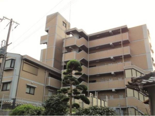 ローゼンガルテン外観写真1