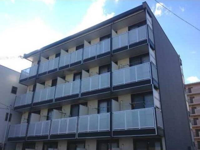 レオパレスイーズプレイス外観写真2