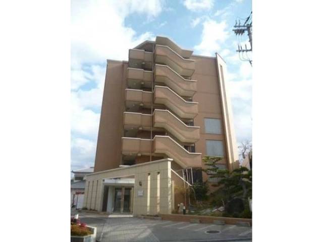 グレンエデン北谷外観写真1