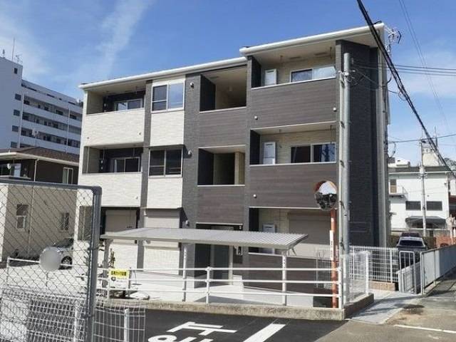 ラ　カーサ　フェリーチェ外観写真1