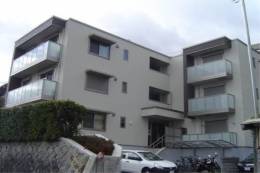 ピナ・ヒルズ千里山外観写真