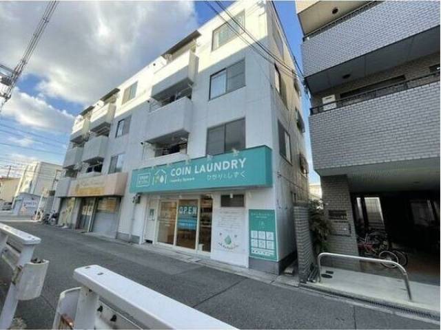 ウエストハイツ外観写真2