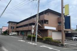 ファミール５号館外観写真