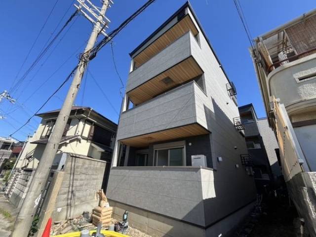 ヴェルメゾン吹田元町外観写真1
