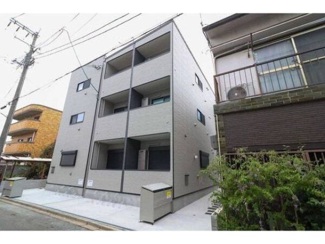 ソラーレ吹田外観写真1