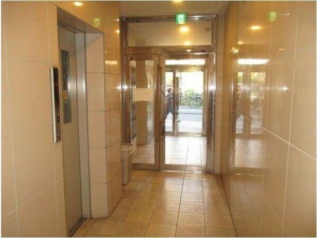 トゥールロワイエ北梅田外観写真2