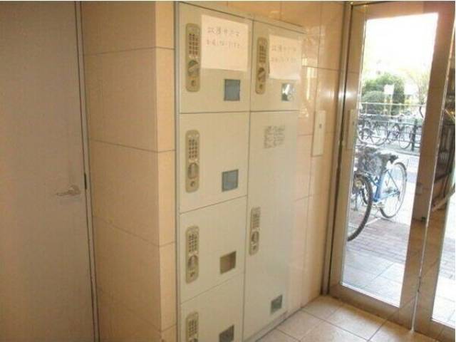 トゥールロワイエ北梅田外観写真3