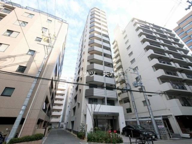 クリスタルグランツ新大阪外観写真2