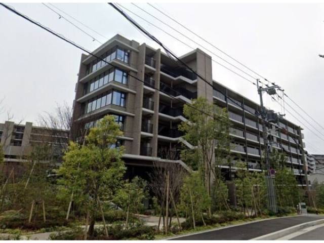 ジオ北千里藤白台B棟外観写真1