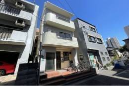 サンエイジ芥川外観写真