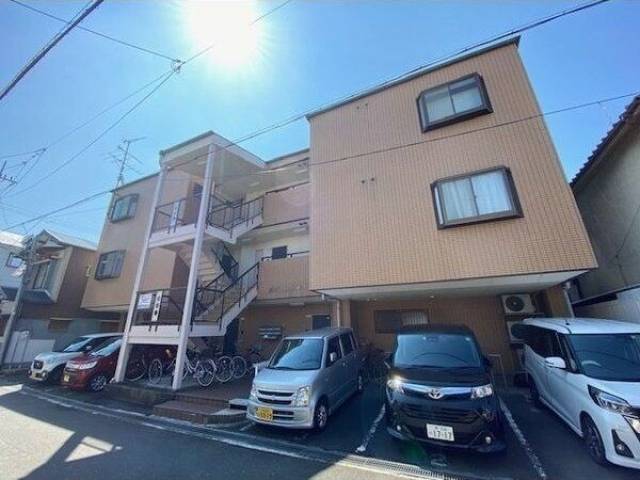 ホリデーイン５外観写真1