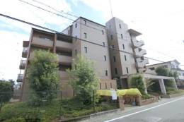 キャピタルグレイス外観写真