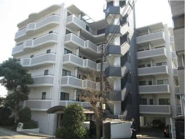 ロイヤル南茨木外観写真3