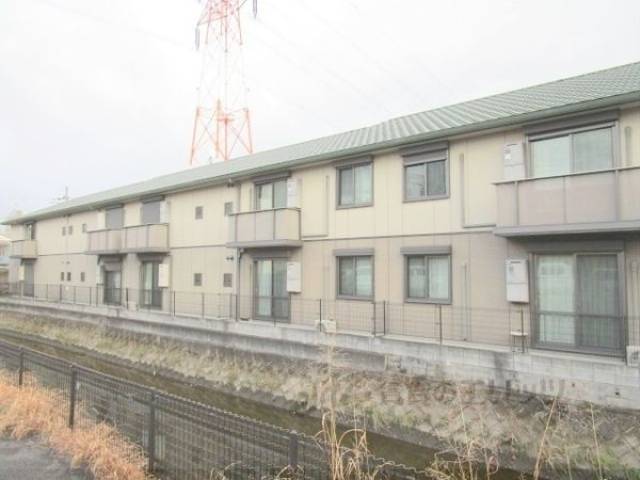 グリーンコート上牧外観写真1