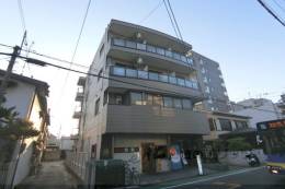 丸吉ビル外観写真