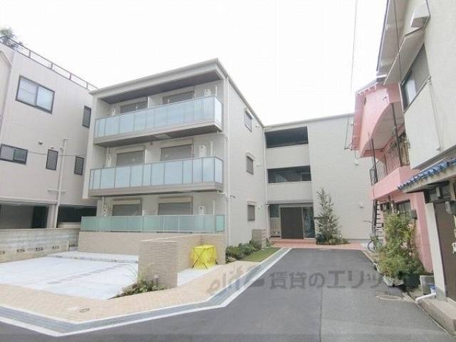 シャーメゾン園田町外観写真1