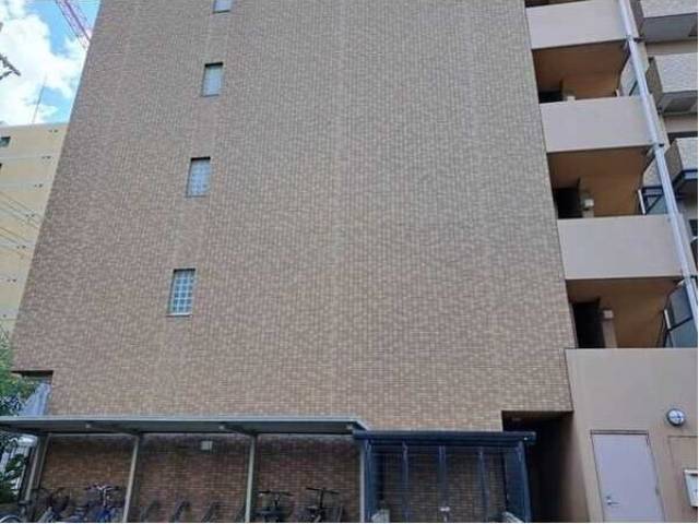 AZURE　ESAKA外観写真3