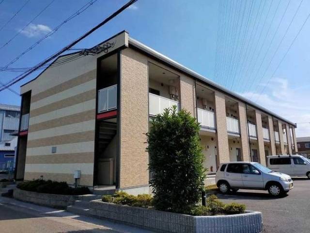 レオパレスエステートⅡ外観写真1