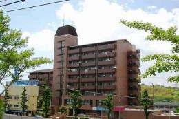 緑地シティハイツ外観写真