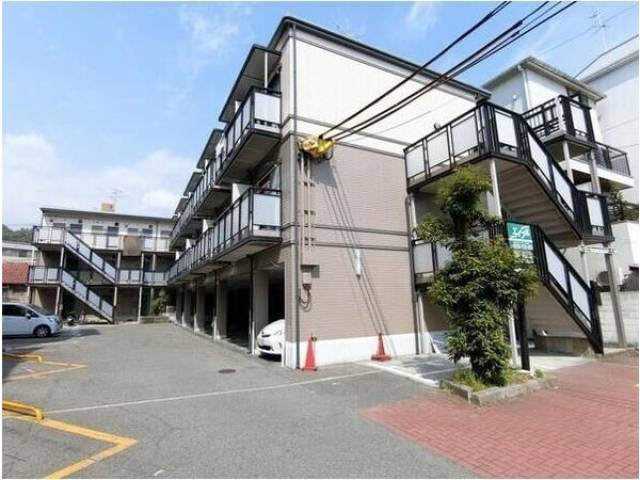 ヴィラージュみのお　A外観写真2