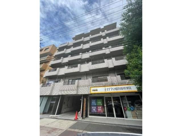 菅原大発マンション外観写真1