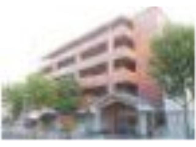 ファミーユ百合外観写真1