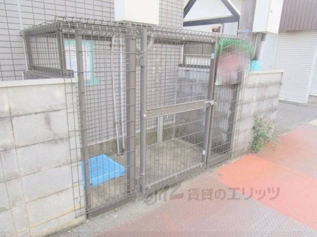 クローバーMオザキA棟外観写真2