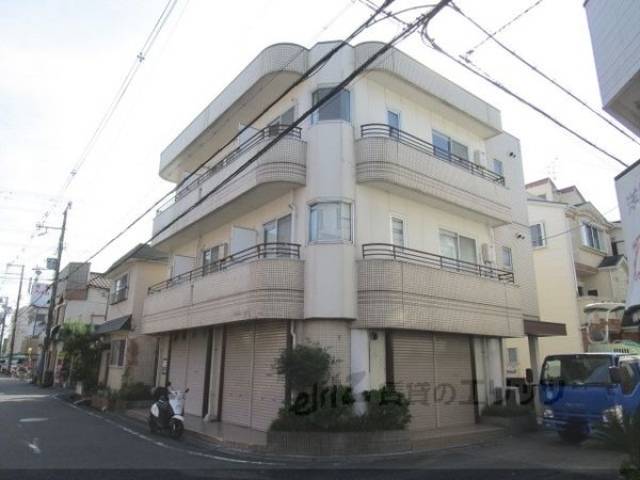 アンフィニィ・上牧外観写真1