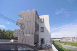 シャトーボヌゥール郡家本町外観写真