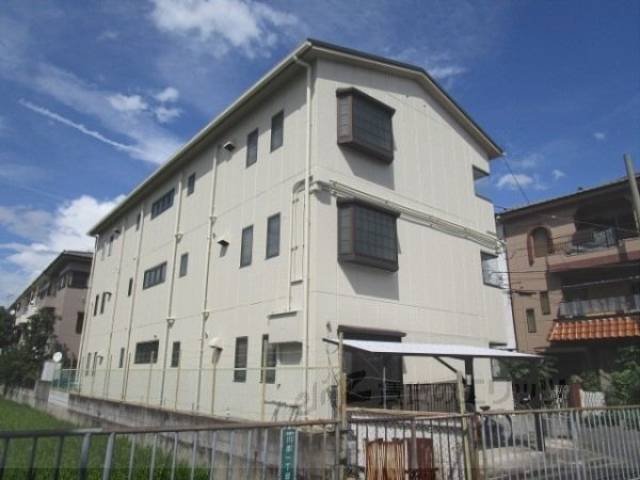 コーポ松政外観写真2