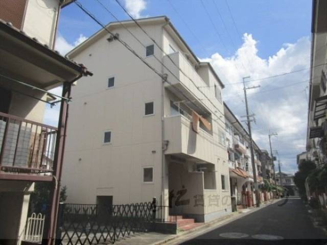 川添ロイヤルハイツ外観写真1