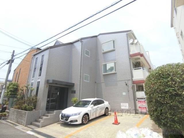コーポラスムツミ外観写真1