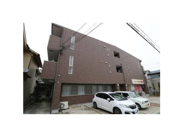 アンプルールフェールビエント高槻外観写真2